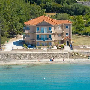 Διαμέρισμα Egialion Iqia, Αργοστόλι